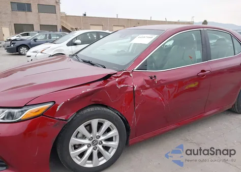 2018 Toyota Camry Le from USA, damaged, VIN 4T1B11HK0JU557191